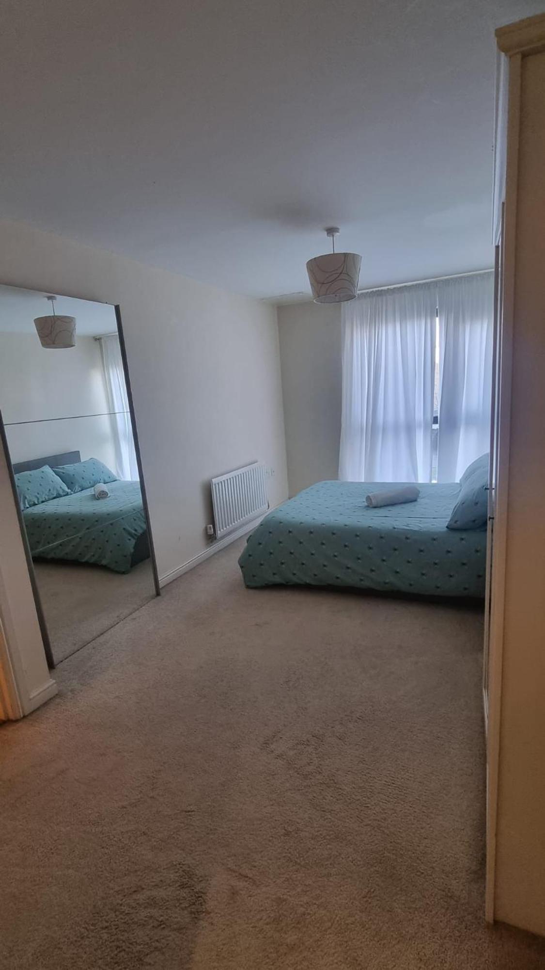 Central Spacious And Secure With A Double Bed Edgware Luaran gambar